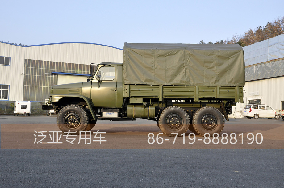 东风经典军车,东风EQ,EQ2082,六驱长头军车,东风140,东风25Y,六驱底盘改装,6*6越野运兵车,炊事车,十堰汽车改装,中国车辆发展,EQ240