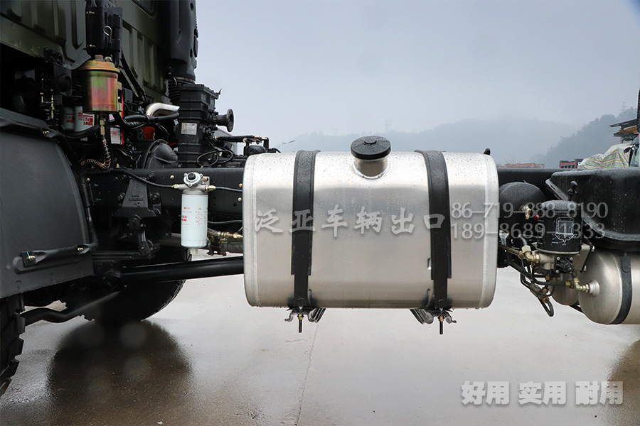 四驱卡车,4驱卡车底盘,卡车底盘,水陆两栖卡车,东风四驱,东风越野卡车,东风底盘改装,东风越野车,东风4X4卡车,东风运兵车,东风4X4,东风水陆两用车,东风卡车底盘,东风越野车底盘