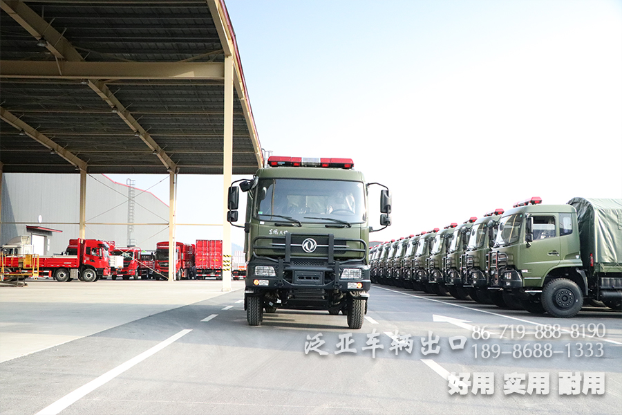 <strong>新款东风四驱森林消防越野运输车  引领消防事业“加速度”</strong>