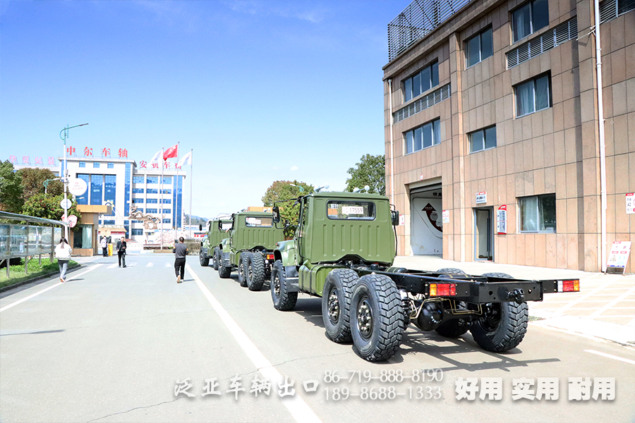 东风六驱底盘,东风六驱 ,东风6X6,东风6驱底盘,东风EQ2100底盘,东风EQ245底盘,东风底盘改装,东风6驱越野卡车,东风6*6卡车,东风6*6底盘,东风越野车底盘,东风卡车底盘,东风专用车底盘