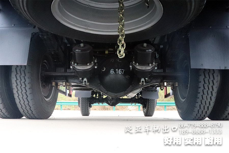 东风四驱卡车,小四驱底盘,右舵卡车,右舵车出口,右舵轻卡