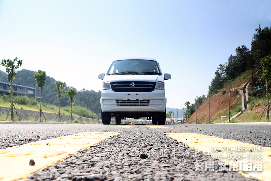 东风EQ6400LF13，微型客车，右座商务型客车，东风小型商务乘用车，东风乘用车，东风微型卡车，东风商务客车
