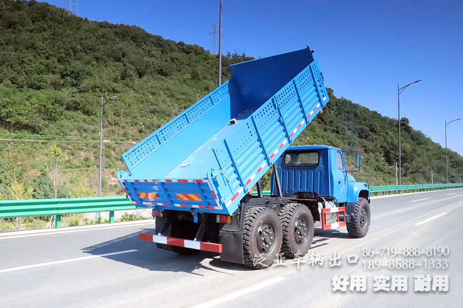 东风六驱,EQ2100,东风越野载货车,东风越野卡车,越野卡车出口,6x6自卸车,长头自卸卡车,六驱自卸车,单排自卸车,单排卡车,越野卡车出口,东风自卸车,东风越野车