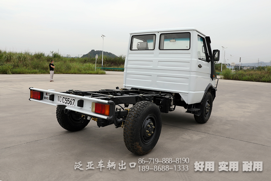 4*4依维柯,依维柯底盘,四驱越野专用车,越野专用底盘,4x4依维柯越野底盘