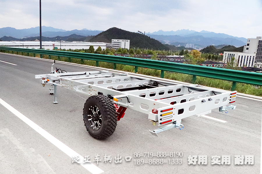 进口房车,拖挂房车,房车底盘,越野房车,房车改装,定制化房车,出口房车