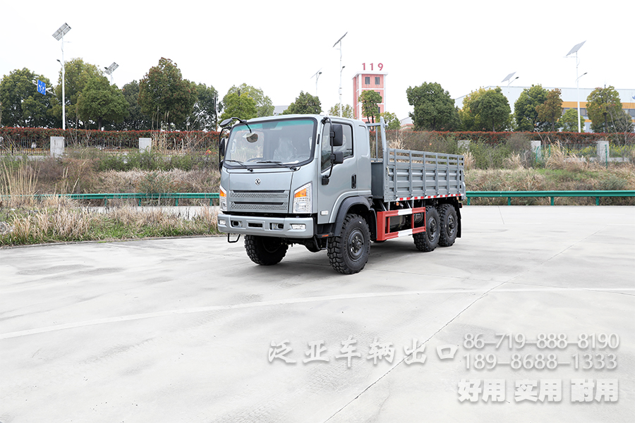 东风EQ2082、越野车、东风EQ240、湖北越野专用车官网,湖北越野专用车有限公司官网,越野卡车定制,东风四驱六驱,东风军车改装,越野运兵车,森林消防车,四驱六驱越野车底盘,越野客车,越野卡车,专用车改装,工厂直销专用车、轻型越野卡车底盘、六驱卡车