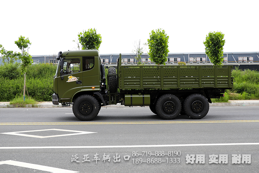 东风6×6,越野卡车厂家,专用卡车厂家,升级款货车,EQ2102载货车,东风六驱,六驱EQ2102,190马力货车,平头货车定制