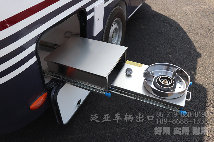 牵引车、拖挂房车、开来式拖挂房车、开来拖挂房车