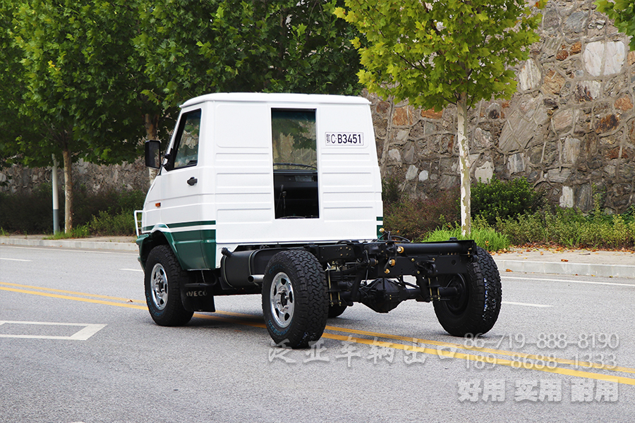 四驱依维柯,NJ2045,森林山路越野,短头底盘,越野底盘,小巧轻便的底盘改装