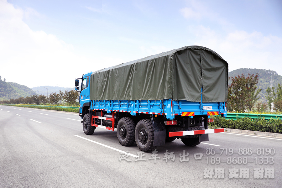 6×6重卡，6×6三桥车，三桥货运卡车，东风全驱，340马力重载卡车，5.5米长途货车