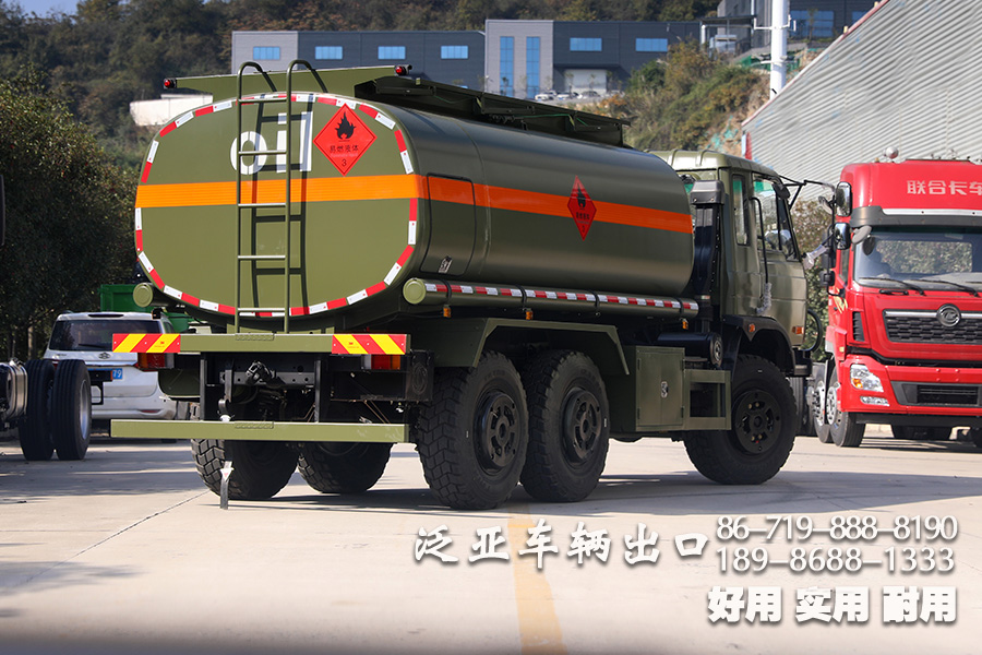 越野加油车、东风六驱、越野油罐车、EQ2102N、东风加油车