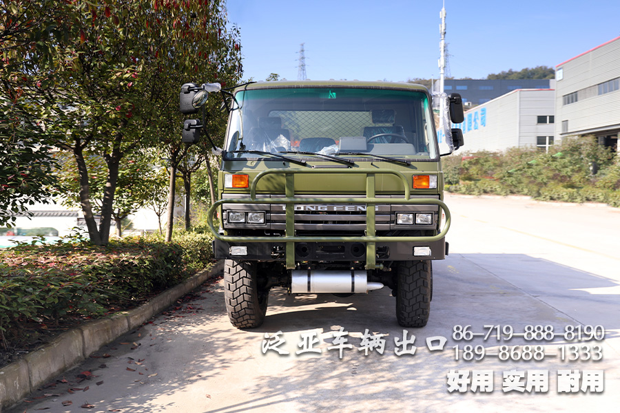 越野加油车、东风六驱、越野油罐车、EQ2102N、东风加油车