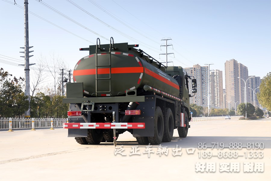 东风6x4、东风6x6、油罐车、加油车、罐式加油车、东风6x4越野油罐车、平头卧铺加油车