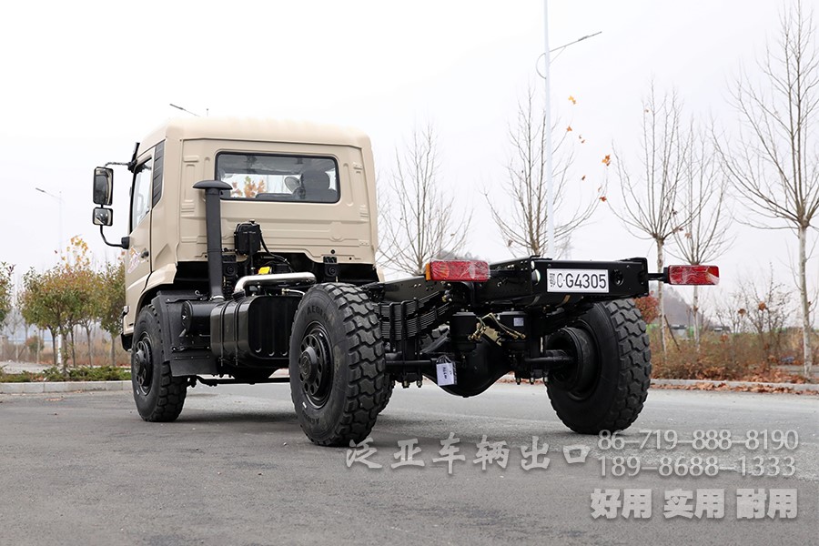 东风4x4，东风四驱，东风大马力卡车，手动八档卡车，大马力底盘出口