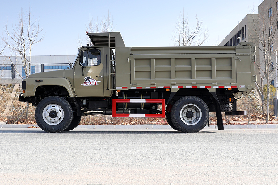东风四驱，东风4x4，东风四驱尖头大玻璃越野卡车底盘，东风四驱底盘出口，东风底盘出口厂家