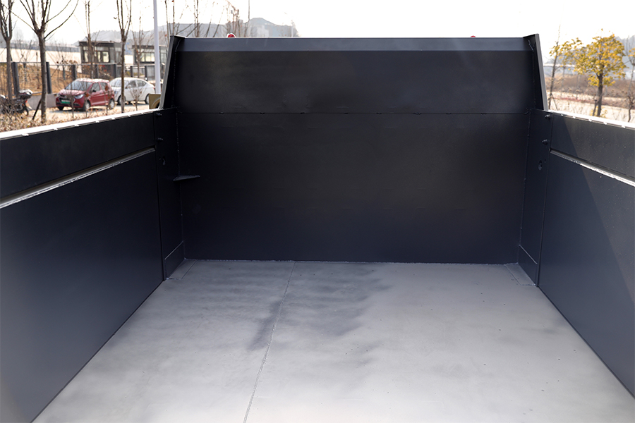 东风四驱，东风4x4，东风四驱尖头大玻璃越野卡车底盘，东风四驱底盘出口，东风底盘出口厂家