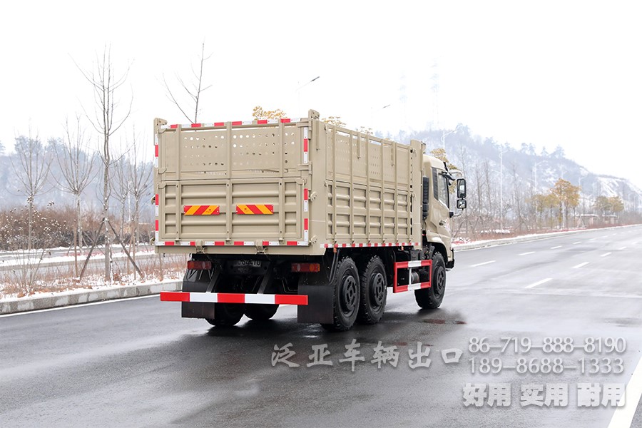 东风六驱。东风6x6，东风大马力越野卡车，天锦驾驶室卡车、210马力卡车