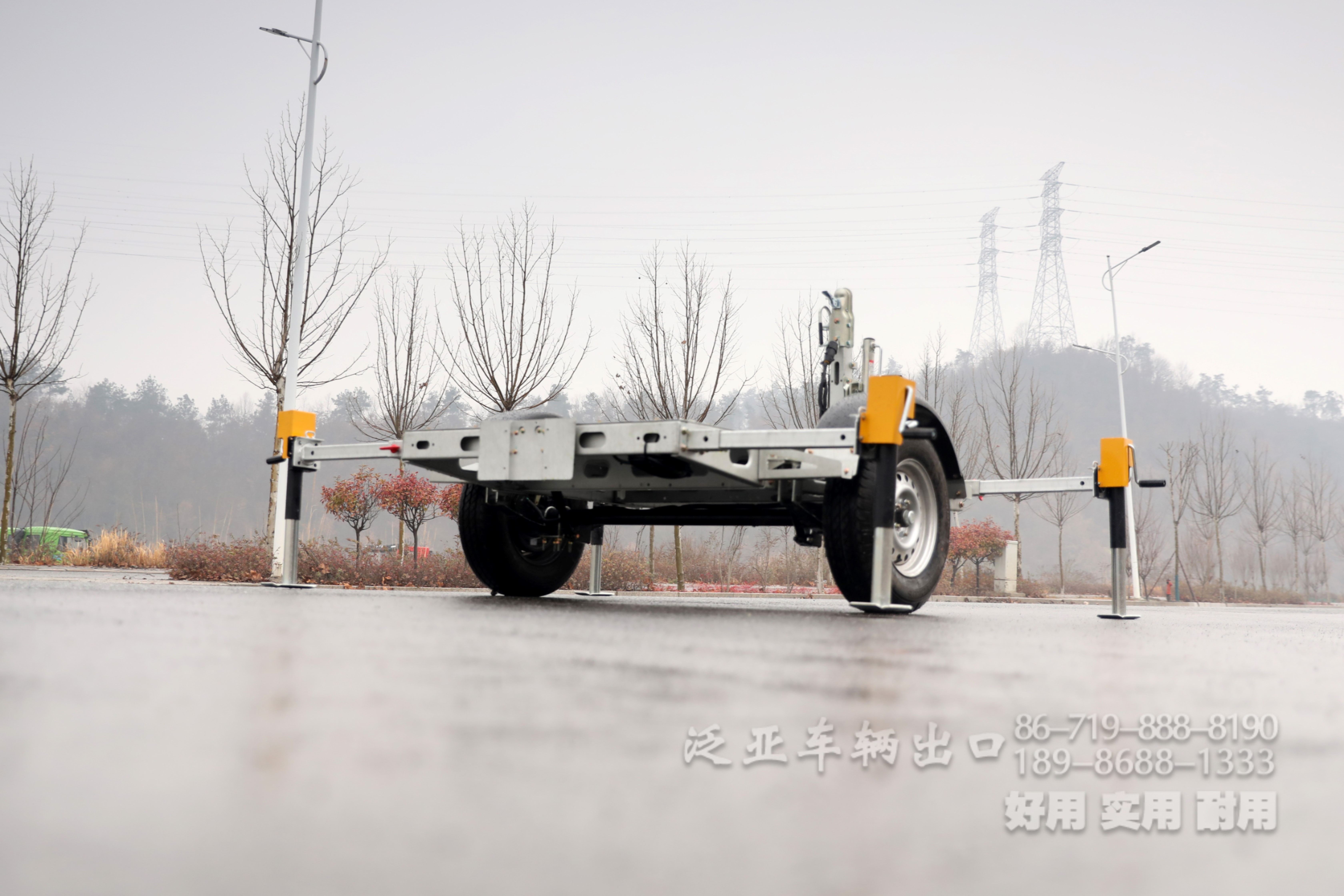 光伏板拖挂房车底盘_电刹旅居车专用底盘_拖挂房车定制改装