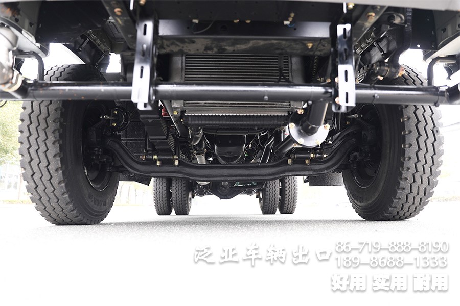 消防运水车，10方喷洒车，东风消防车，4*2水罐车，国三喷洒车，环卫绿化车，绿化喷洒车