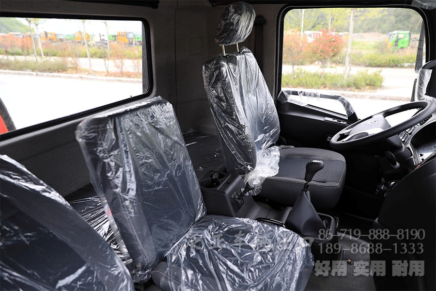 全驱自卸车，三桥自卸车，东风自卸车，东风六驱，后八轮自卸车，东风6×6，东风越野卡车，六驱自卸车，东风后八轮，后八轮卡车，全驱后八轮