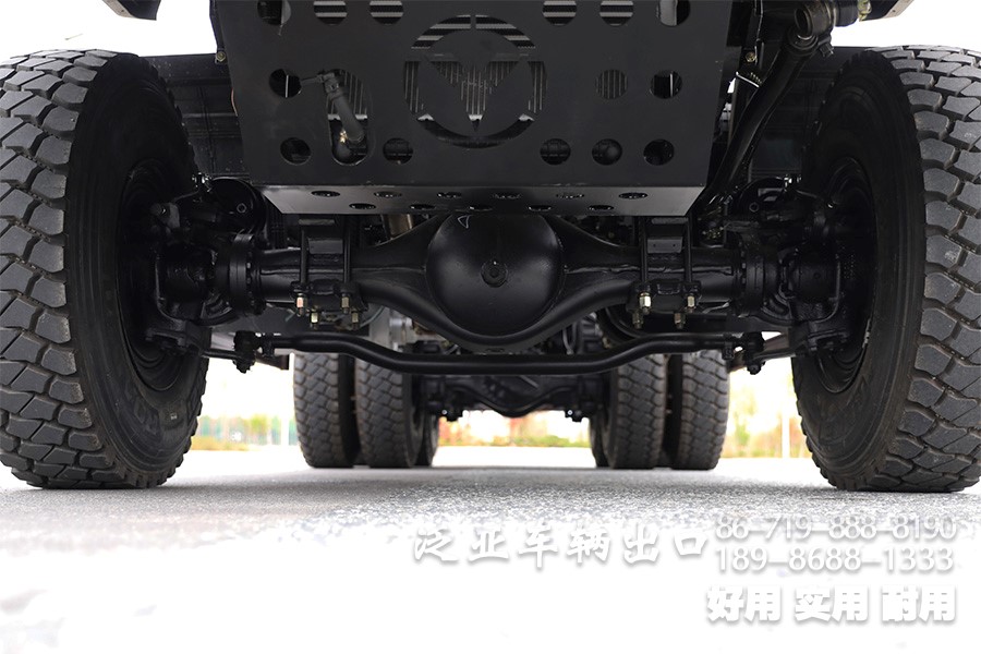 全驱自卸车，三桥自卸车，东风自卸车，东风六驱，后八轮自卸车，东风6×6，东风越野卡车，六驱自卸车，东风后八轮，后八轮卡车，全驱后八轮