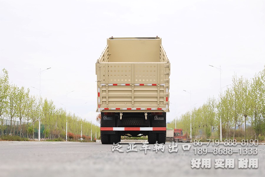 全驱自卸车，三桥自卸车，东风自卸车，东风六驱，后八轮自卸车，东风6×6，东风越野卡车，六驱自卸车，东风后八轮，后八轮卡车，全驱后八轮