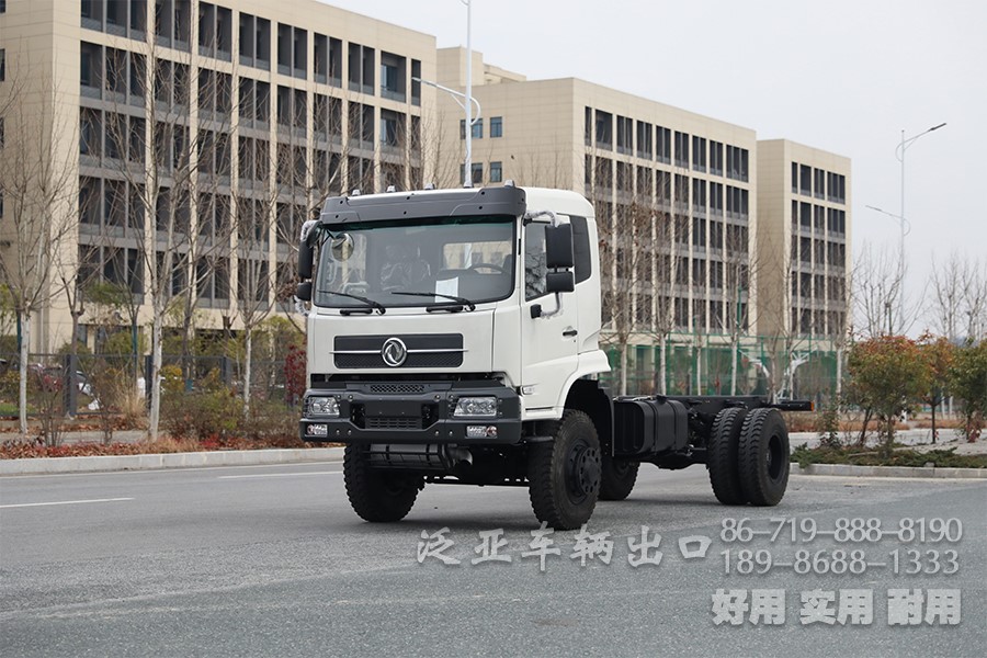 东风四驱，东风4x4，加油车底盘